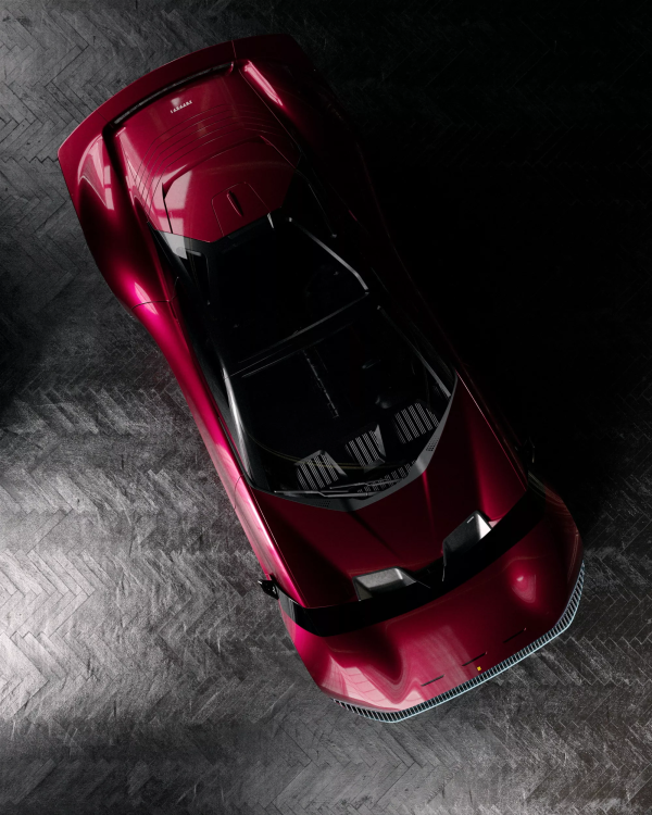 法拉利首款纯电动跑车渲染图公布。新车预计将于2025年投产。