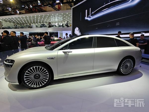 华为畅享天下S9，迎来首秀！鸿蒙系统智行的多款新车亮相北京车展。