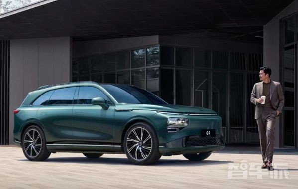 小鹏G9连续四周获得纯电动中大型SUV销量第一名24.39万元。