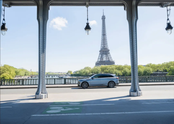 小鹏G9在法国售价高达58万元，Xpeng汽车进入法国市场。