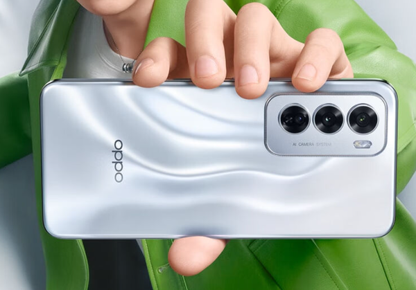 OPPO Reno 12系列海外曝光芯片与中国版不同。